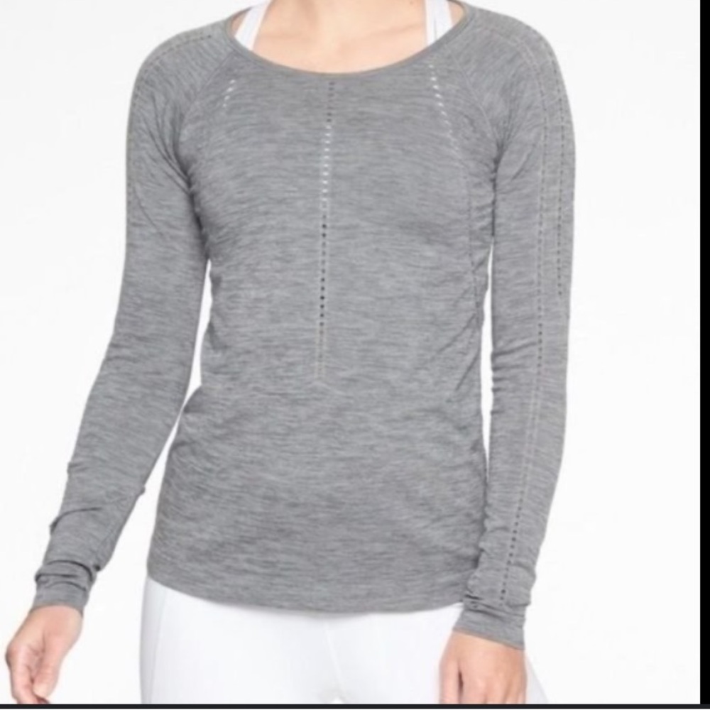 Athleta Foothill Grey Seamless Long Sleeve Size L